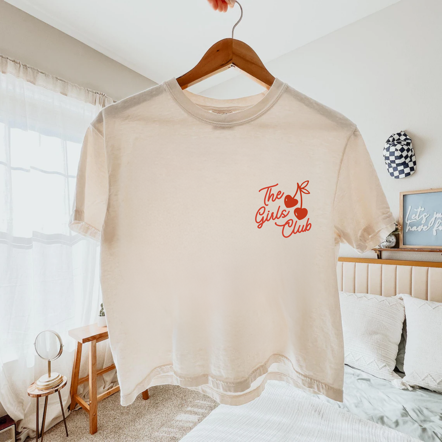 THE GIRLS CLUB CROP TEE