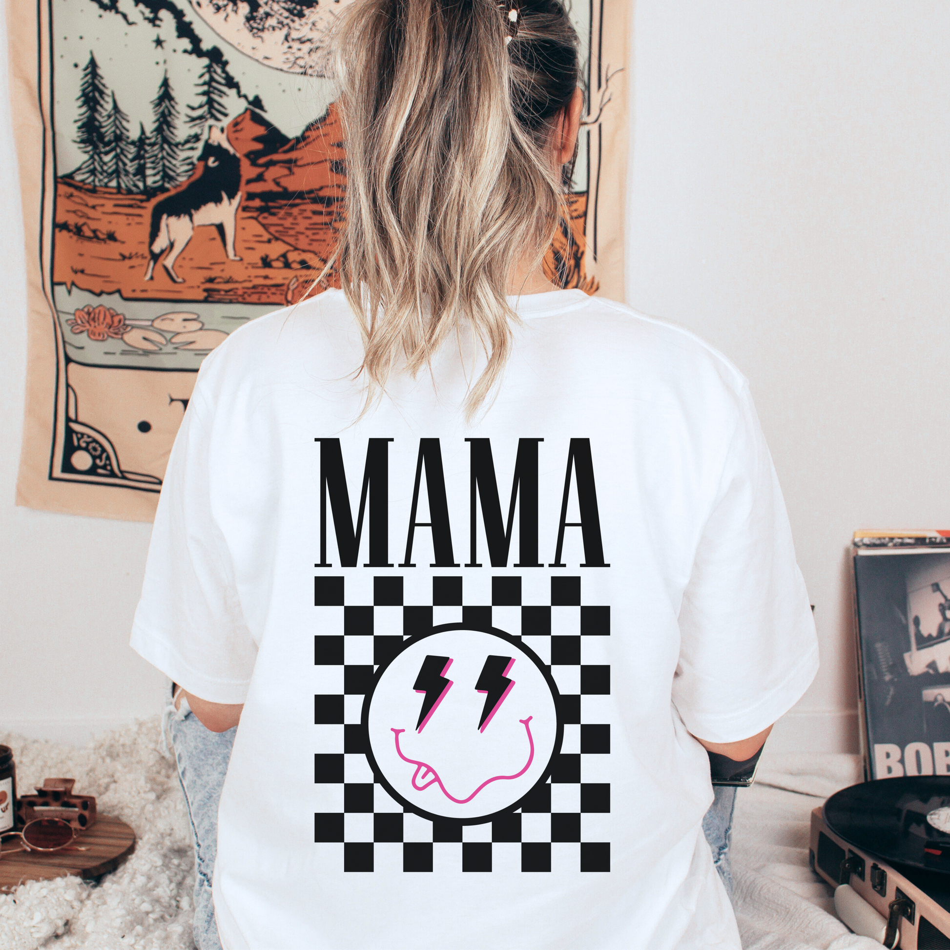 Mama Checkered Comfort Tee